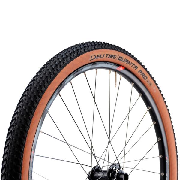 PNEU VTT / GRAVEL 26X2.10 TS DELI QUANTA PRO NOIR / MARRON TAN SA270 (54559)