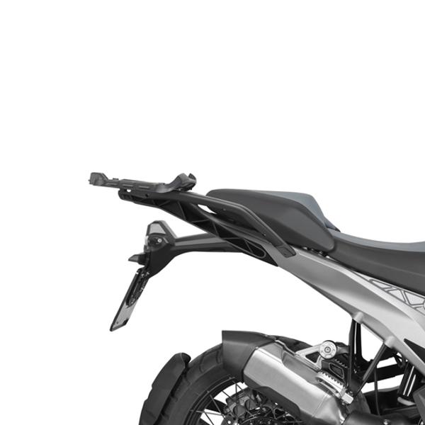 PORTE BAGAGE / SUPPORT TOP CASE MAXI SCOOTER SHAD ADAPT.  BMW R 1300 GS '24